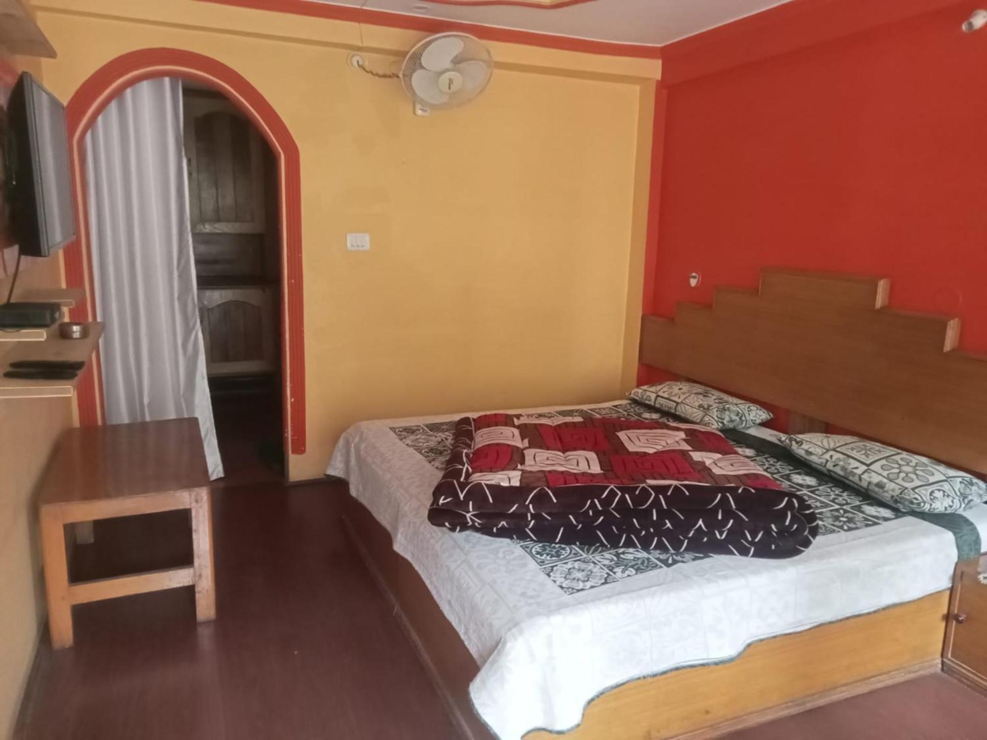 Goroomgo Hotel Shivay Near Kausani Chouraha - Mountain View - Excellent Customer Service Экстерьер фото